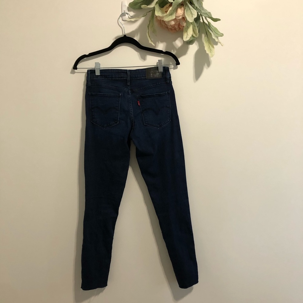 Raw Hem Levi’s 711 Skinny Jeans - Picture 8 of 10